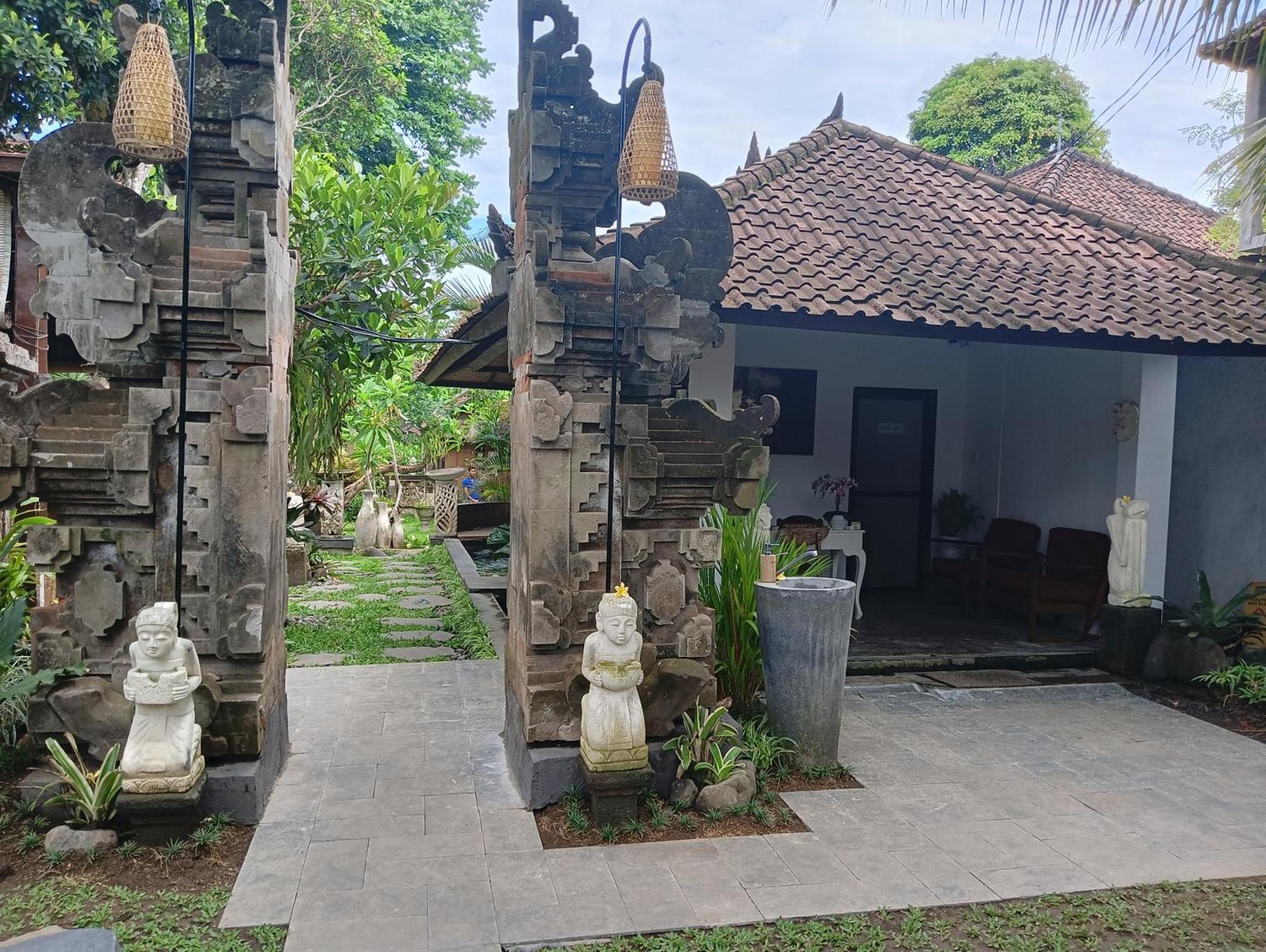 Отель Liyer Spirit House Убуд Экстерьер фото